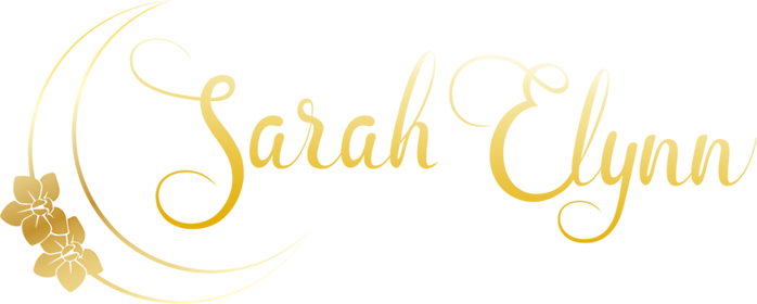 Sarah Elynn, Magic With Moxie